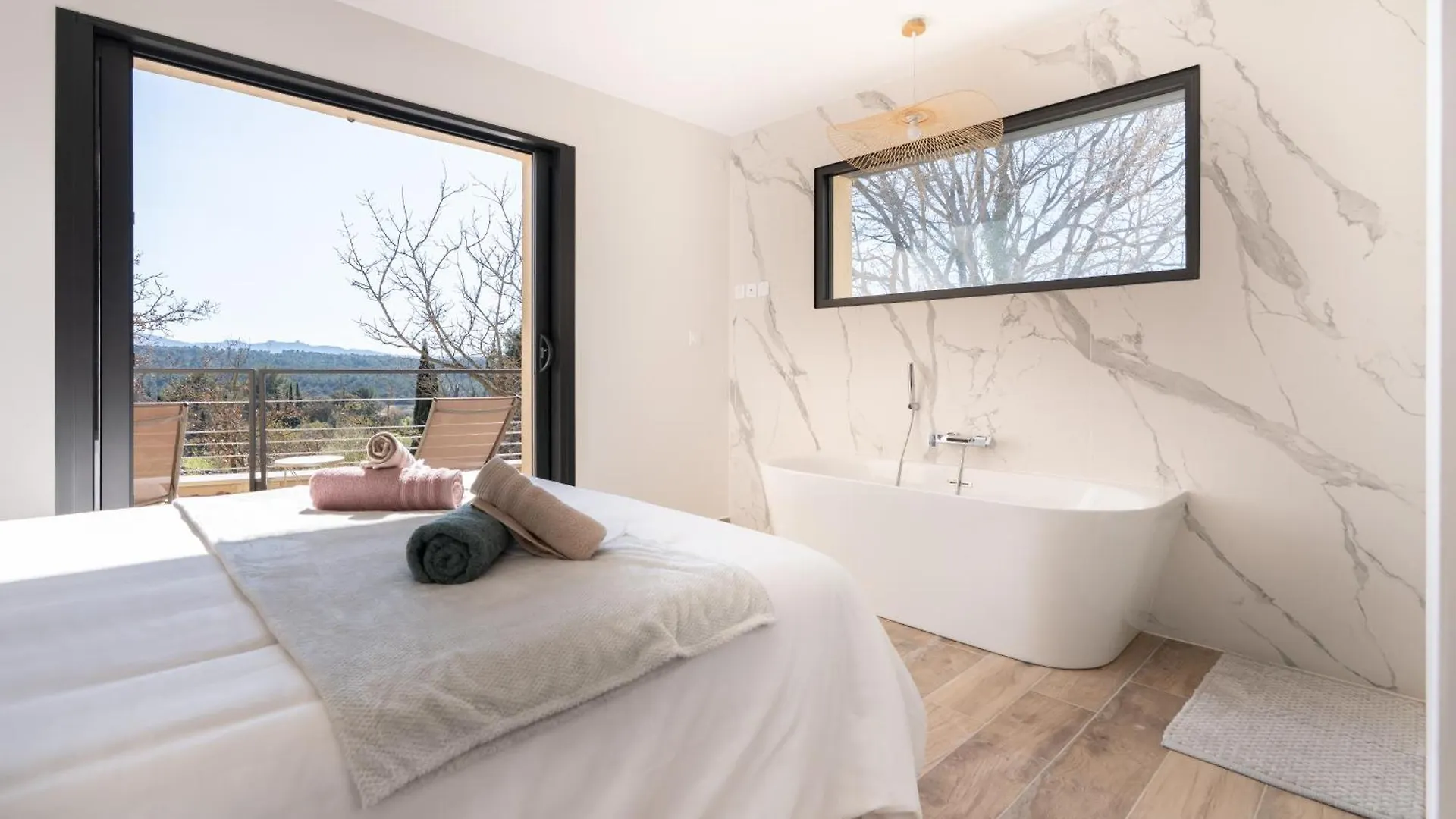 Maison Paisible Au Pied De La Sainte Victoire Ideale Pour Un Sejour En Famille Ou Entre Amis Beaurecueil 0*,