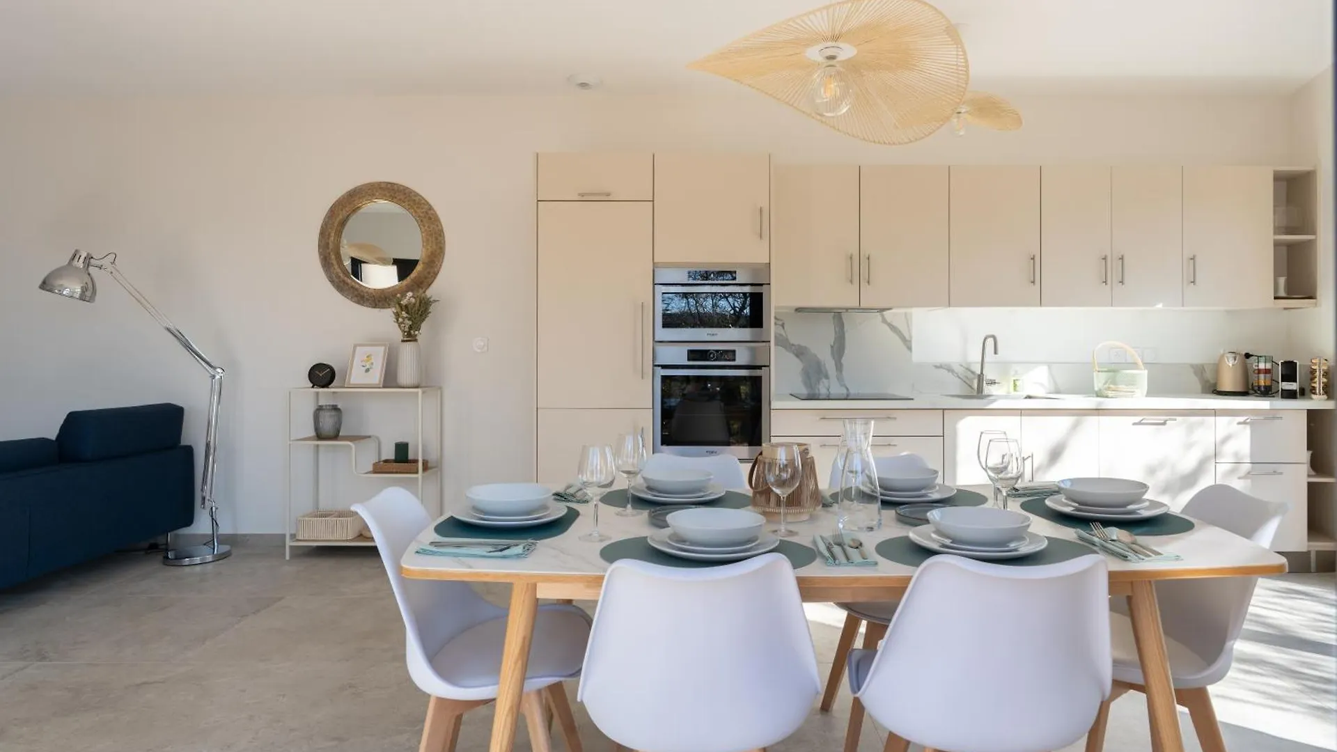 Holiday home Maison Paisible Au Pied De La Sainte Victoire Ideale Pour Un Sejour En Famille Ou Entre Amis Beaurecueil France