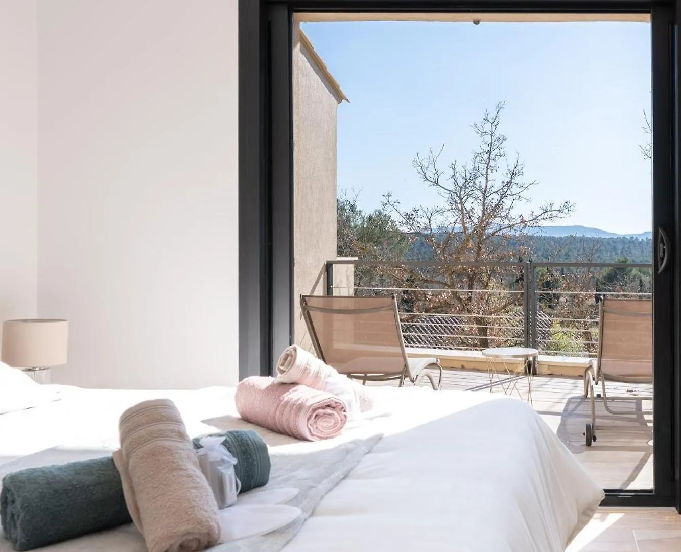 Holiday home Maison Paisible Au Pied De La Sainte Victoire Ideale Pour Un Sejour En Famille Ou Entre Amis Beaurecueil