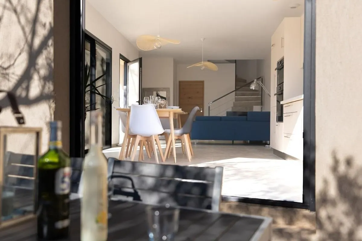 Maison Paisible Au Pied De La Sainte Victoire Ideale Pour Un Sejour En Famille Ou Entre Amis Beaurecueil France